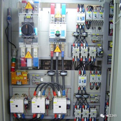 太好了。改進版本配電柜內(nèi)部結(jié)構(gòu)完整分析