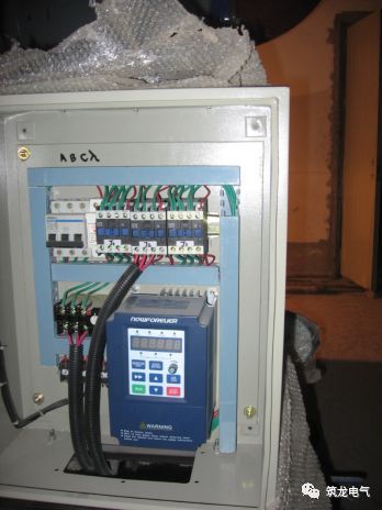 《建筑電氣工程施工質(zhì)量驗收規(guī)范》GB50303-2015 配電箱(機(jī)柜)安裝詳細(xì)說明！