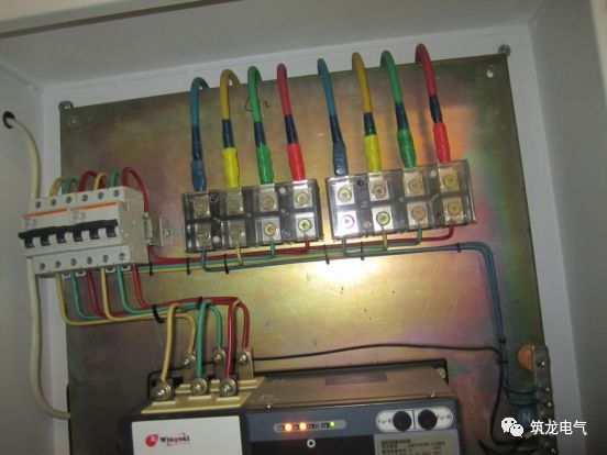 《建筑電氣工程施工質(zhì)量驗收規(guī)范》GB50303-2015 配電箱(機(jī)柜)安裝詳細(xì)說明！