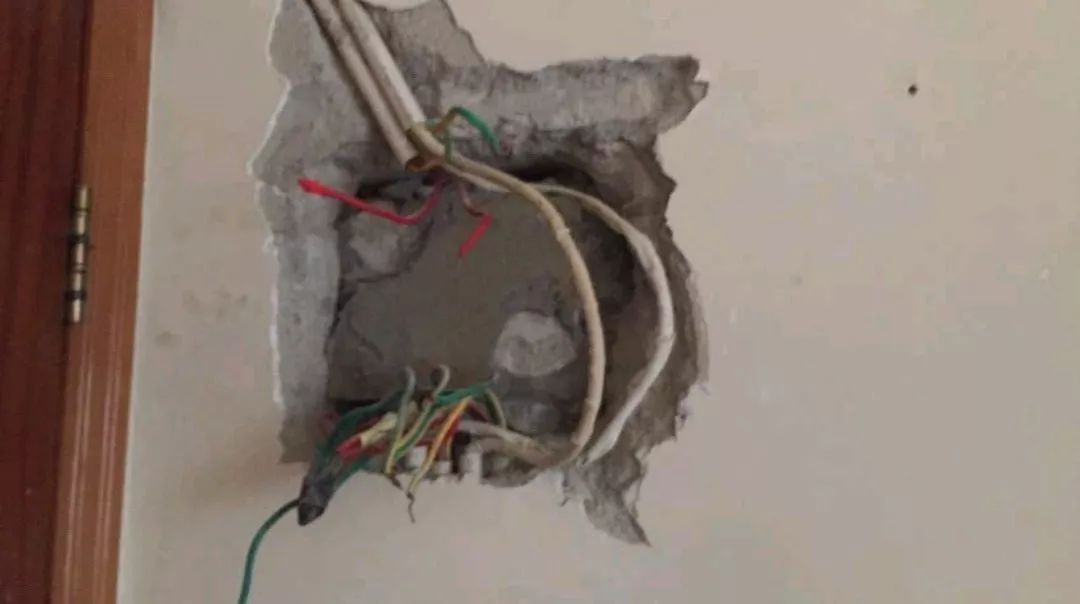 在安裝配電箱之前，我應(yīng)該注意什么？這個細節(jié)不能馬虎！